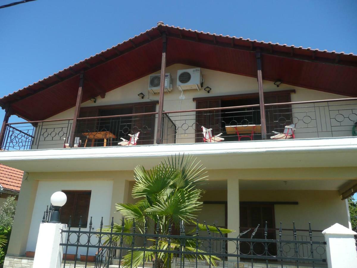 Kallilkratia Holiday Flat 2 Nea Kallikrateia Kültér fotó